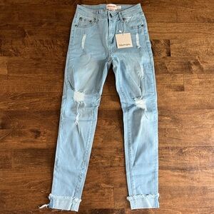 Light Wash Jeans